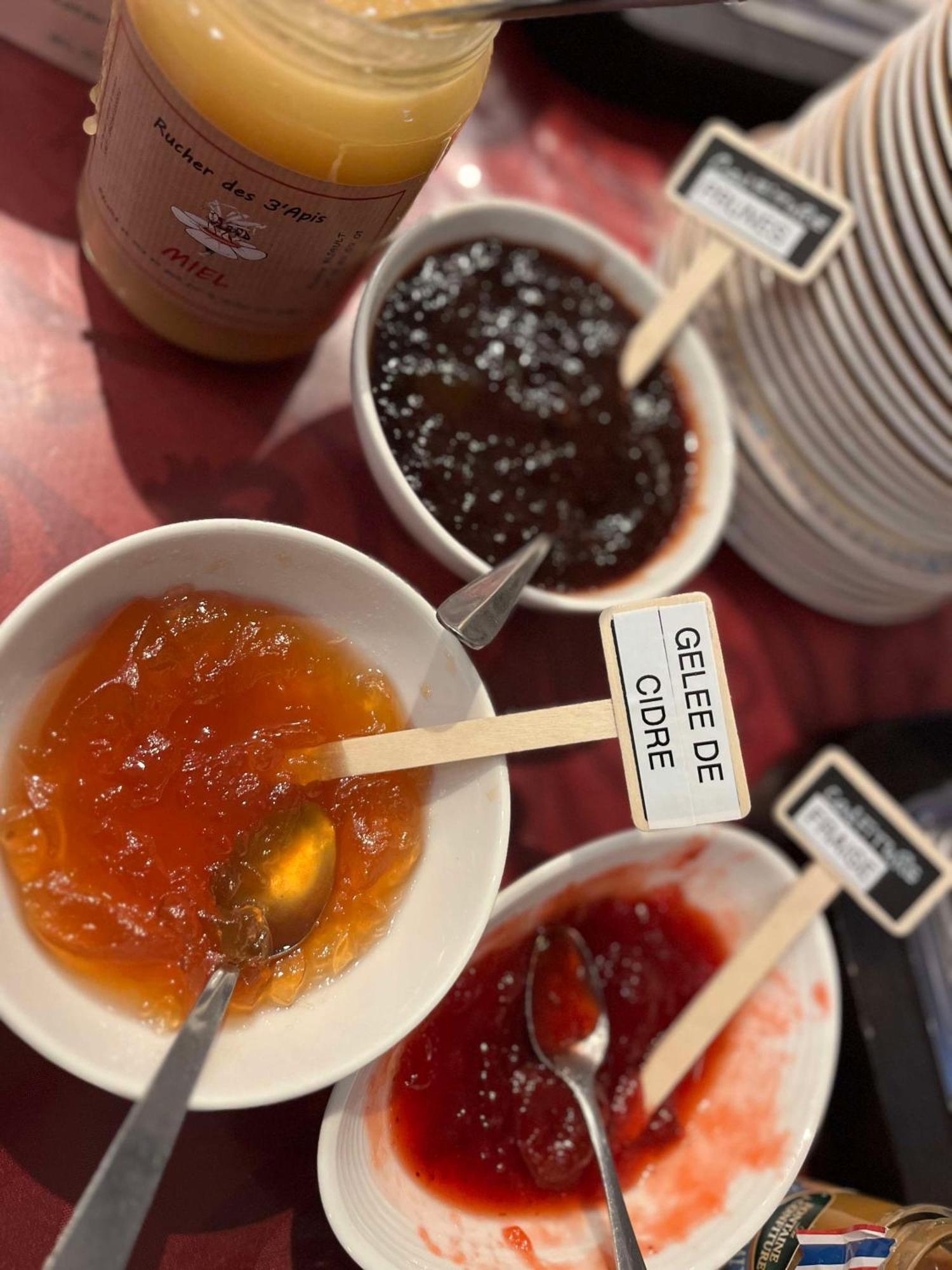 海豚酒店 莱格勒 外观 照片